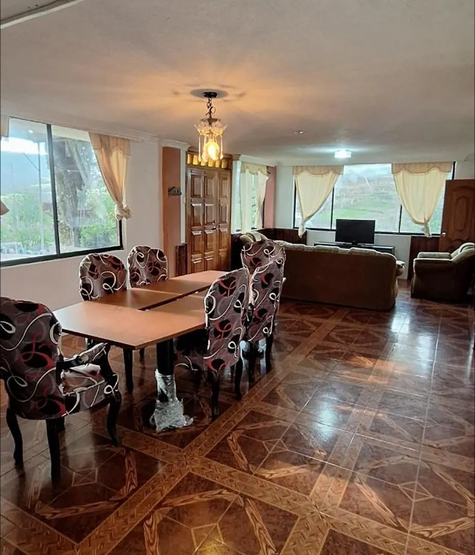 Casa Y Campo Ec Con Piscina Villa Quito Holiday home